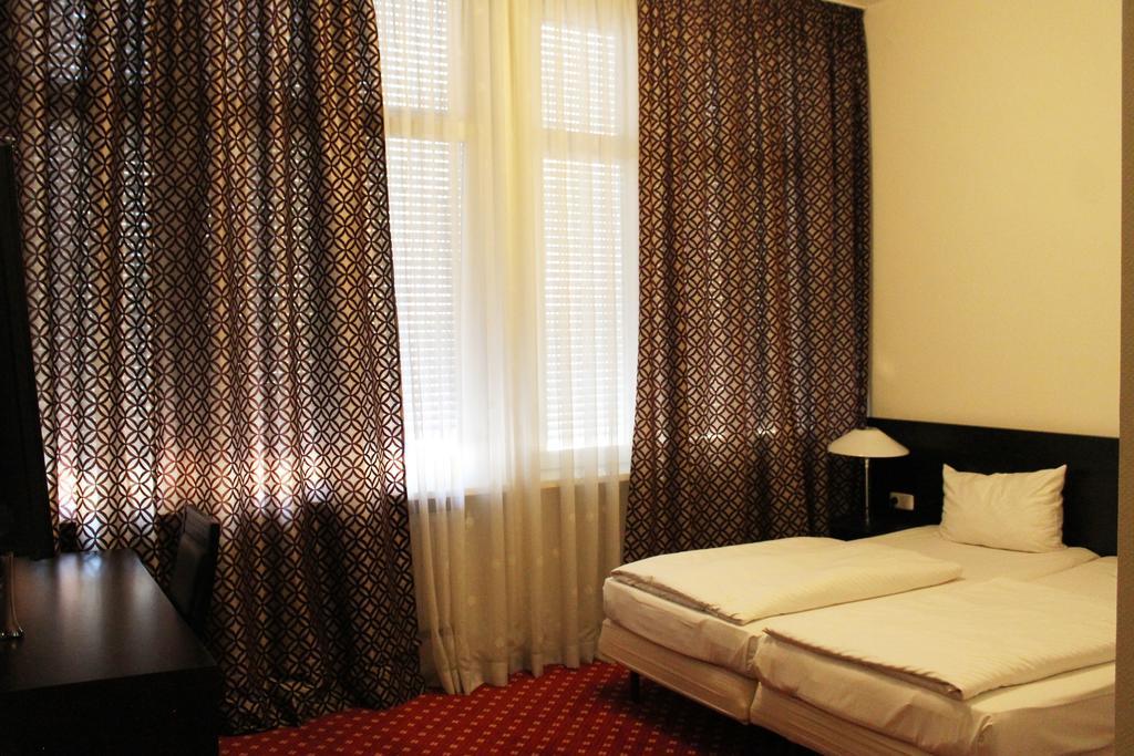 Aariana Hotel Offenbach am Main Luaran gambar