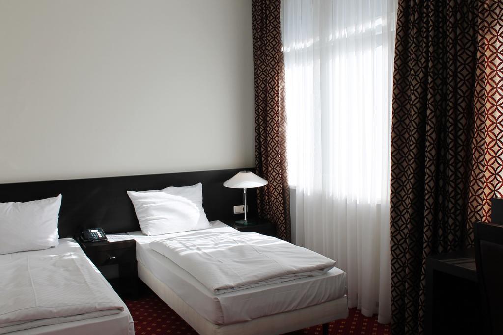 Aariana Hotel Offenbach am Main Luaran gambar