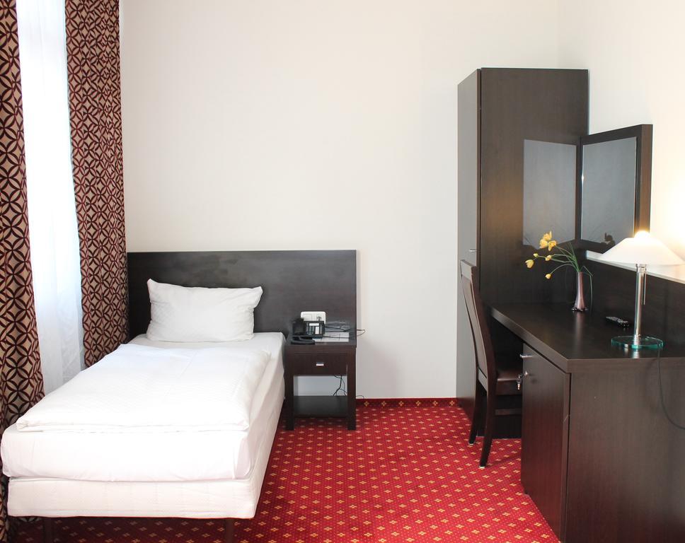 Aariana Hotel Offenbach am Main Luaran gambar